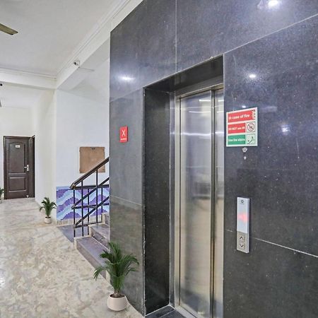 Townhouse The Premier View Near Iskcon Temple Noida 호텔 외부 사진